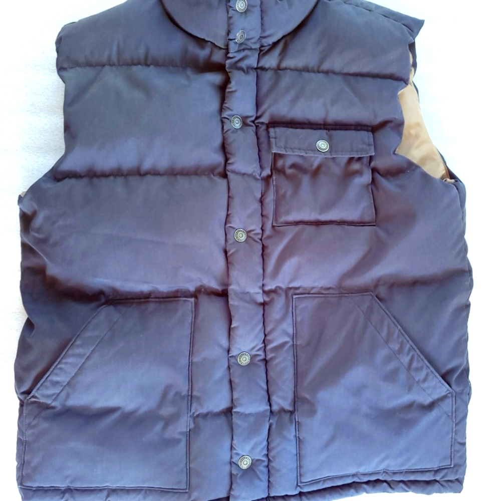 Men's Vintage OLD NAVY Blue Puffer Vest Size Large.